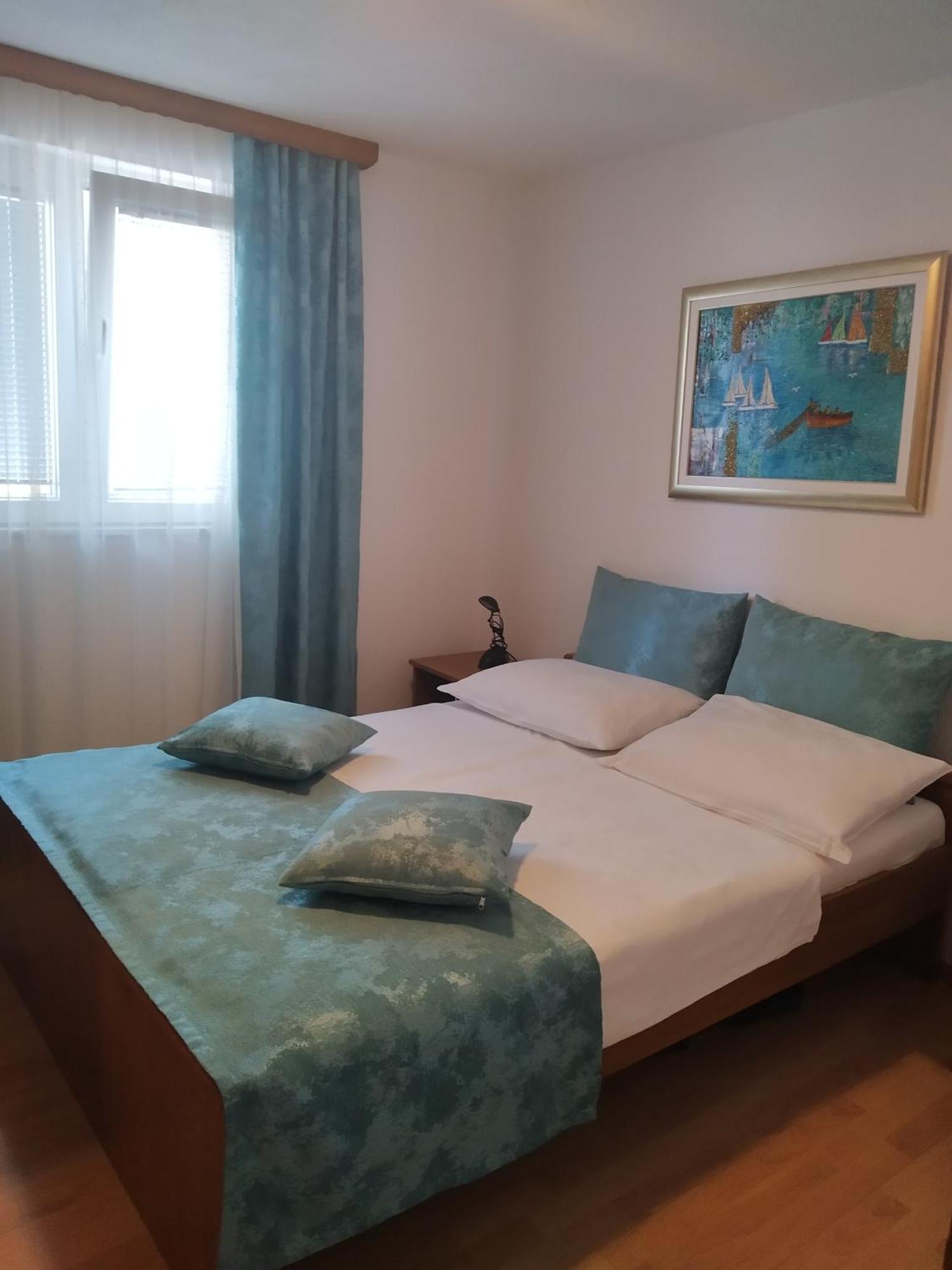 Holiday Home Milenka ロゴズニッツァ エクステリア 写真