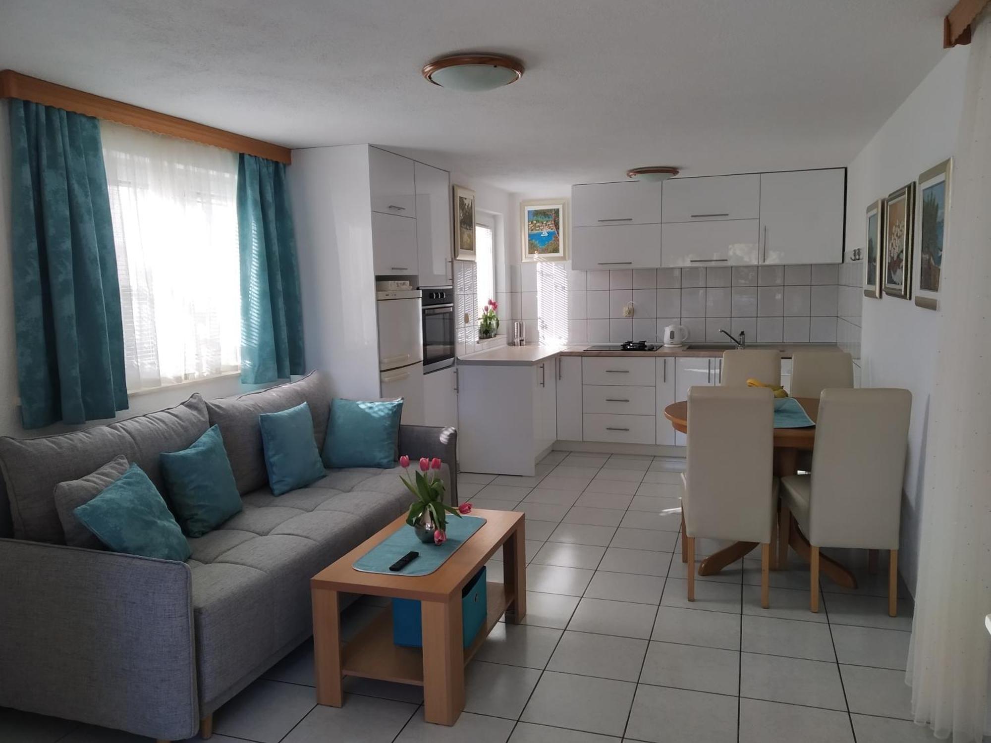 Holiday Home Milenka ロゴズニッツァ エクステリア 写真